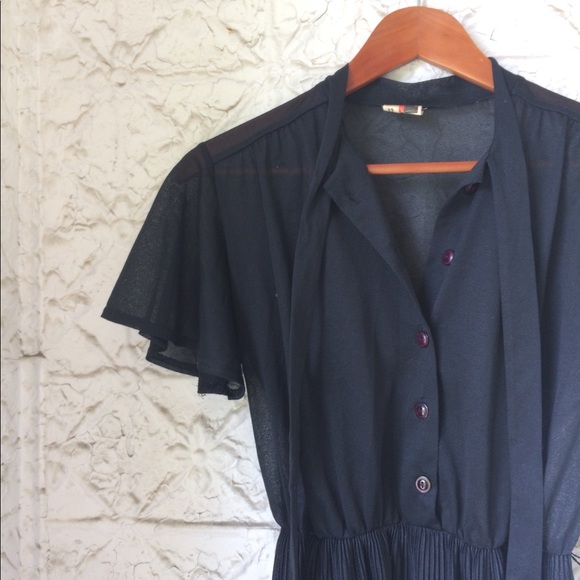 Vintage 40s Italian Black Sheer Pussy Bow Dress - Picture 4 of 8